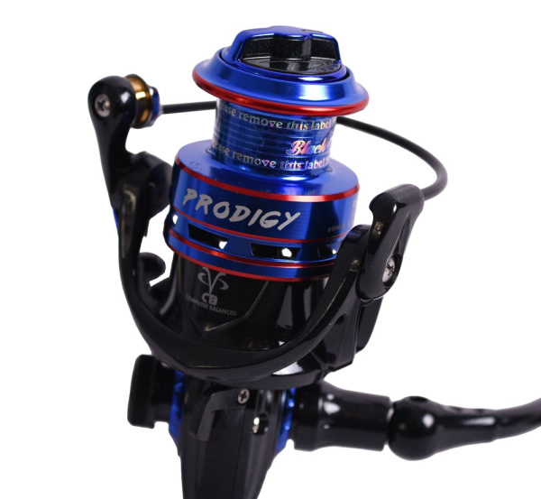 Катушка безынерционная Black Side Prodigy