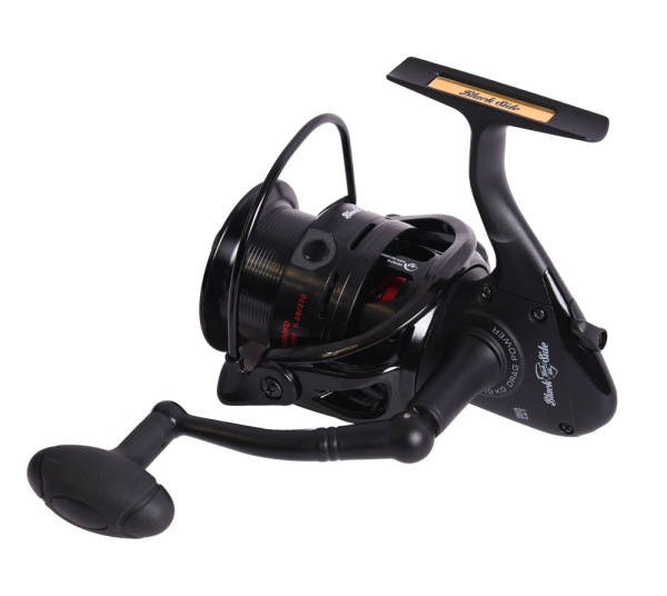 Катушка безынерционная Black Side Batcher Carp