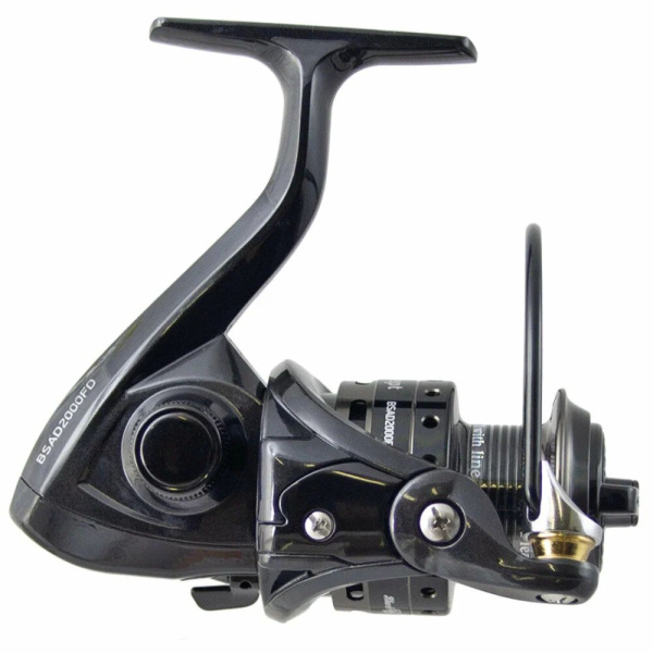 Катушка безынерционная Black Side Adept