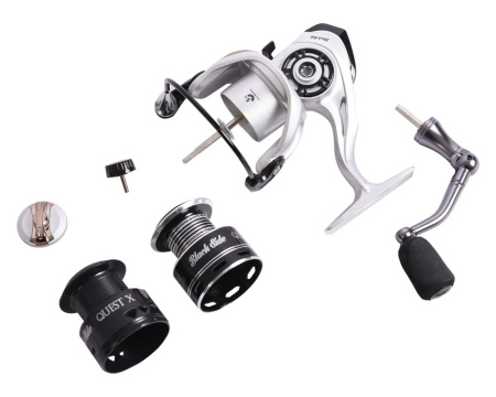Катушка безынерционная Black Side Quest X